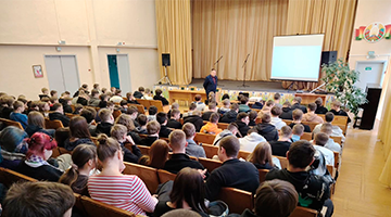 Профилактическая беседа по безопасности на воде прошла в колледже