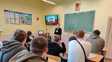 Занятия с участием специалиста центра «Откровение» прошли для учащихся колледжа