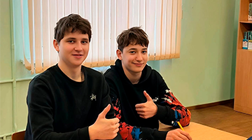 Тематические кураторские часы прошли в учебных группах колледжа