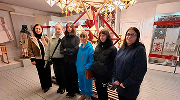 Учащиеся «Творческой мастерской» посетили музей ткачества в Полоцке